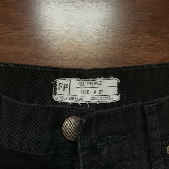 Free People Black Jean Shorts - Picture 5 of 5